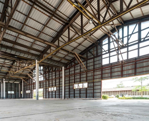 avaiation-hanger-with-a-new-floor